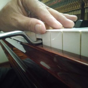 Sửa đàn Piano - 11